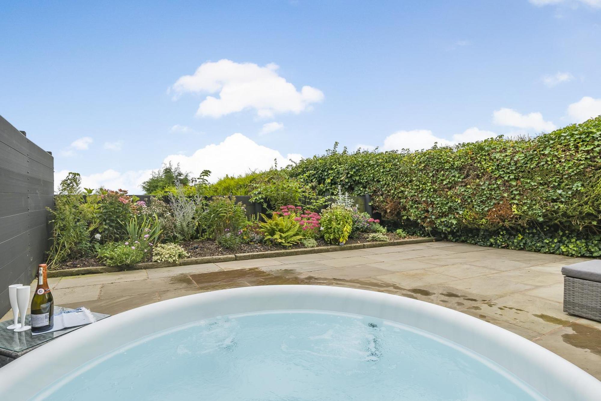 Villa Brand New Listing - The Honey Pot In Stanton Extérieur photo